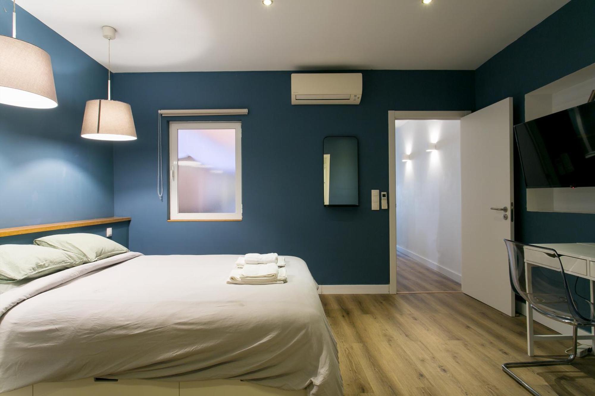 Cozy Apartment In Amazing Location! Lisbon Exterior photo