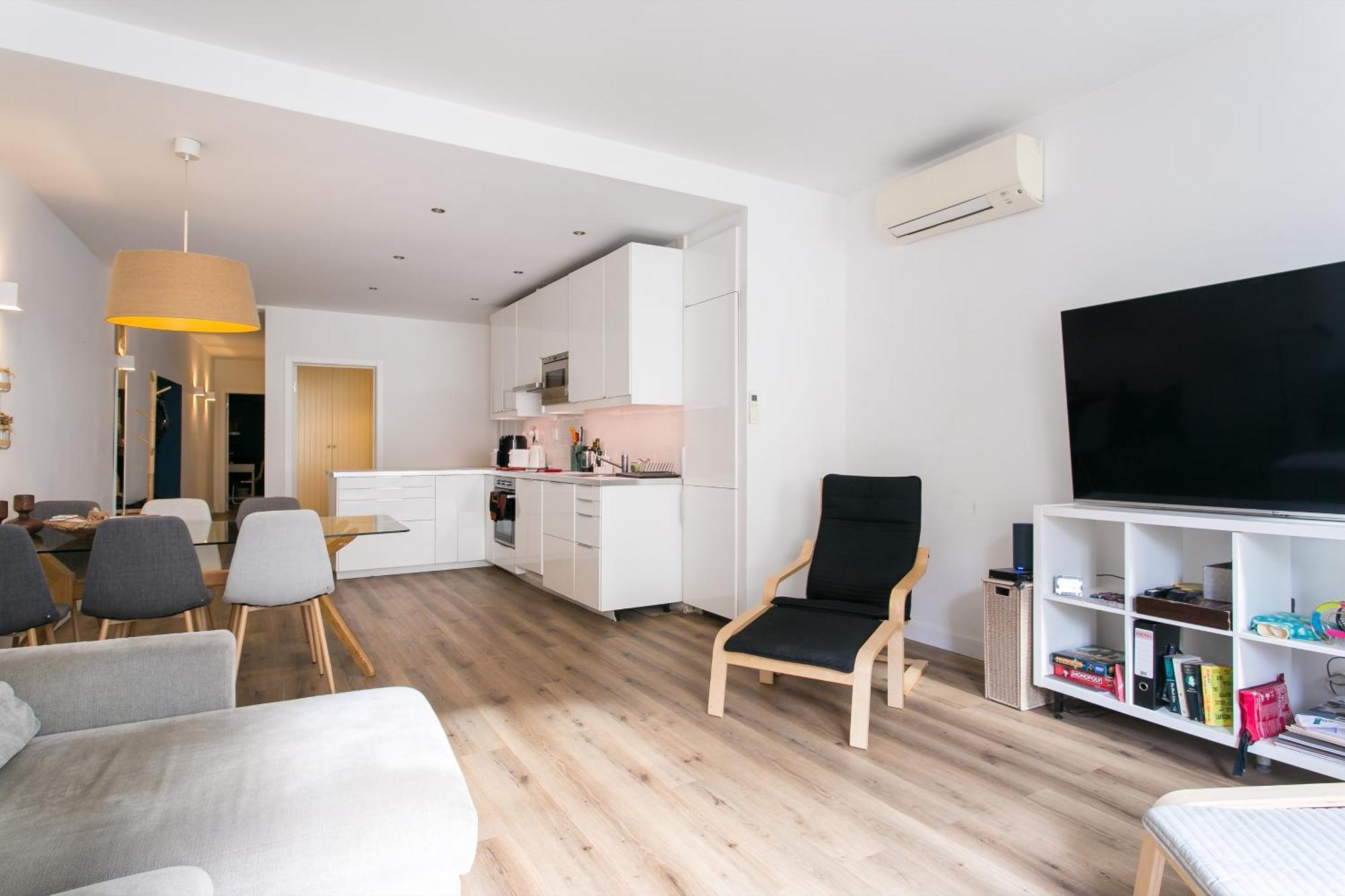 Cozy Apartment In Amazing Location! Lisbon Exterior photo